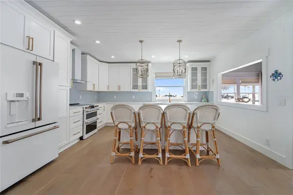 108 5TH AVE, St Pete Beach, FL 33706