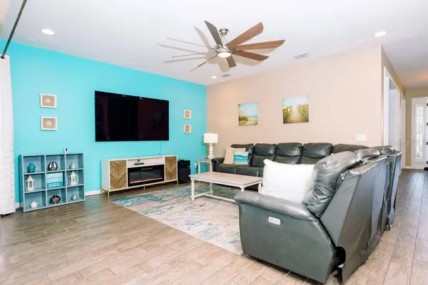 8173 GAMEMASTER AVE, Orlando, FL 32832
