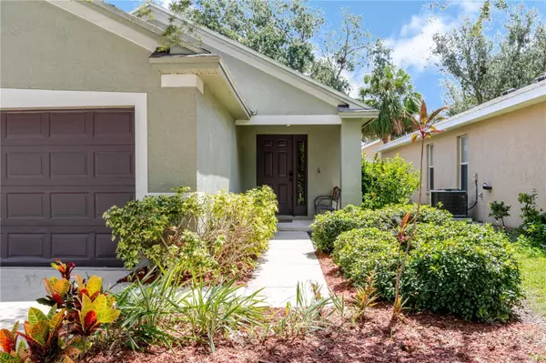 11721 CREST CREEK DR, Riverview, FL 33569