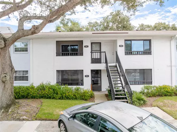 4508 S OAK DR #T42, Tampa, FL 33611