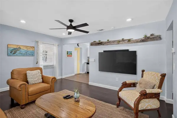 1420 GRAY ST S, Gulfport, FL 33707