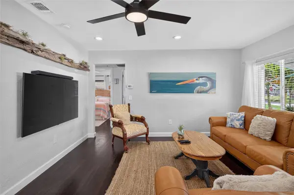 1420 GRAY ST S, Gulfport, FL 33707