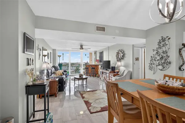 1 KEY CAPRI #704W, Treasure Island, FL 33706