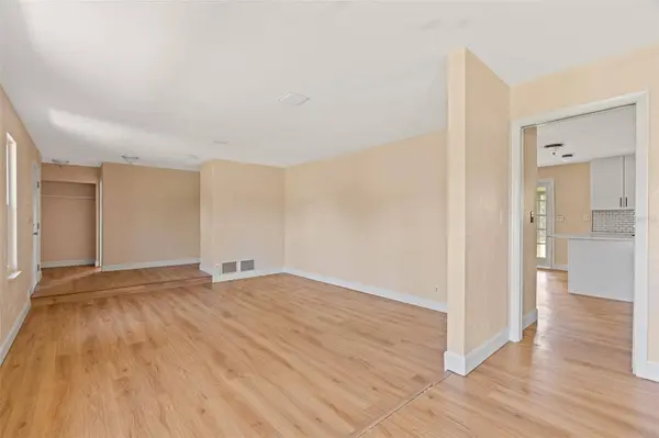 825 WELLS DR, South Daytona, FL 32119