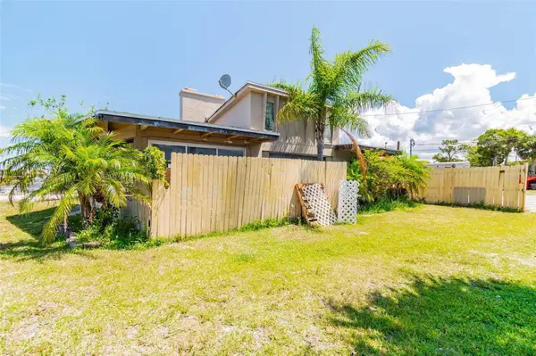 5325 TREADWAY DR, Port Richey, FL 34668