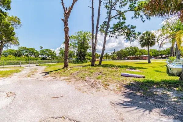 5325 TREADWAY DR, Port Richey, FL 34668