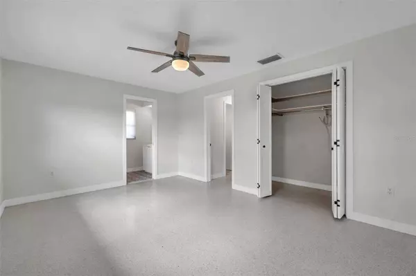 2049 HILLWOOD DR, Clearwater, FL 33763