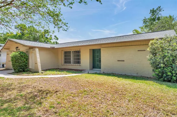 2049 HILLWOOD DR, Clearwater, FL 33763