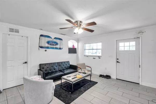 2108 E LINEBAUGH AVE, Tampa, FL 33612