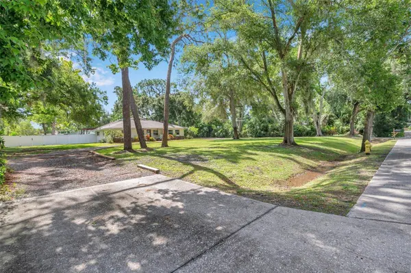 2140 BOW LN, Safety Harbor, FL 34695