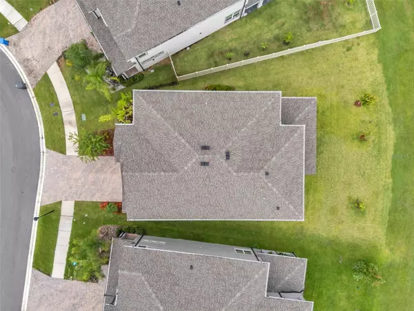 10845 SUNDRIFT DR, Tampa, FL 33647