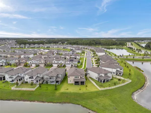 10845 SUNDRIFT DR, Tampa, FL 33647