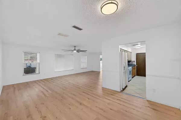 9258 REGATTA CIR, Spring Hill, FL 34606