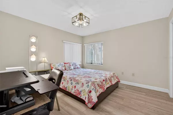 74 GULF BLVD #1B, Indian Rocks Beach, FL 33785