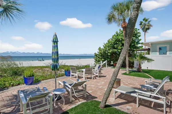 74 GULF BLVD #1B, Indian Rocks Beach, FL 33785