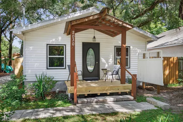 2030 E NEW ORLEANS AVE, Tampa, FL 33610