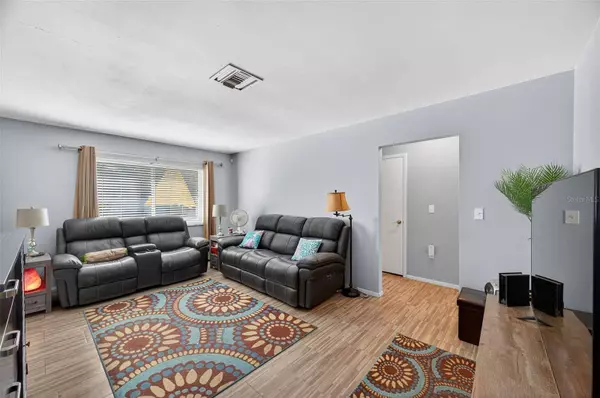 1993 CITRUS HILL RD, Palm Harbor, FL 34683