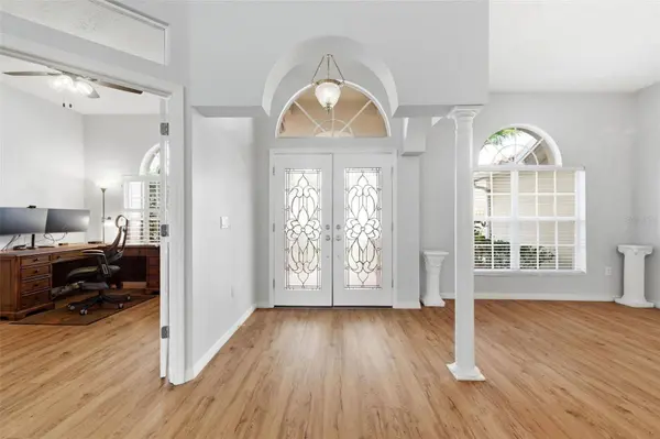 1310 KINGS WAY LN, Tarpon Springs, FL 34688