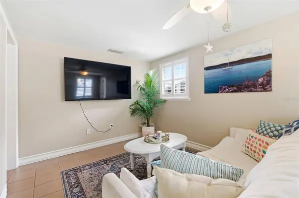 652 LEXINGTON ST, Dunedin, FL 34698