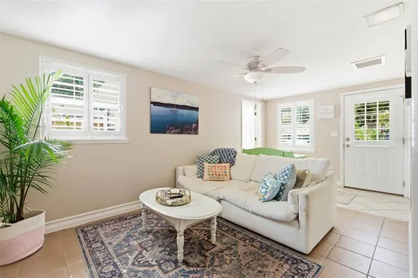 652 LEXINGTON ST, Dunedin, FL 34698
