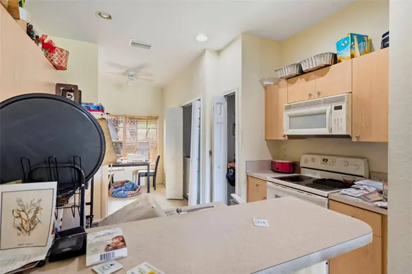 11082 WINTER CREST DR, Riverview, FL 33569