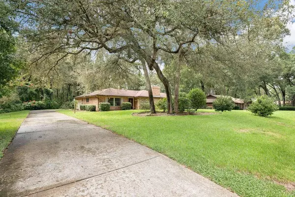 1026 TORCHWOOD DR, Deland, FL 32724