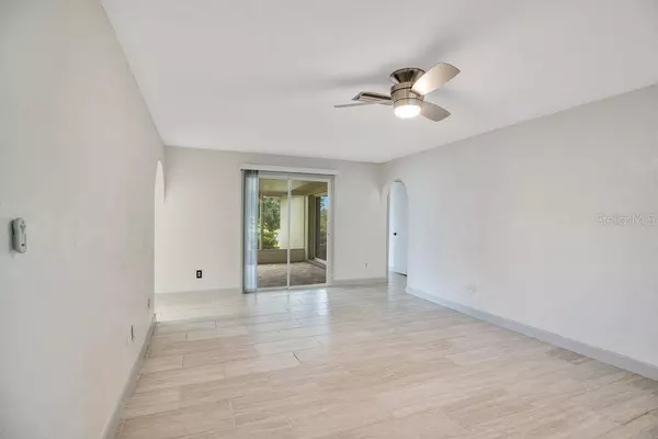 1143 E FOWLER DR, Deltona, FL 32725