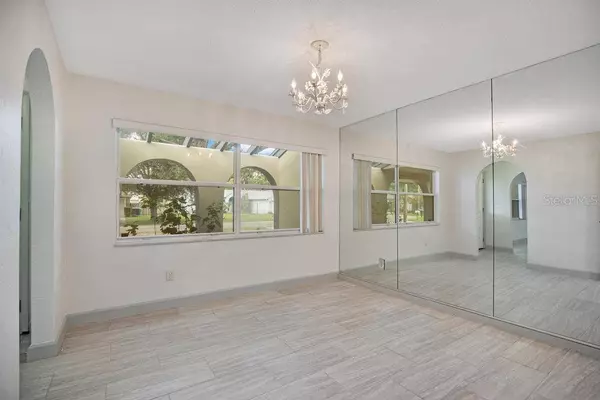 1143 E FOWLER DR, Deltona, FL 32725