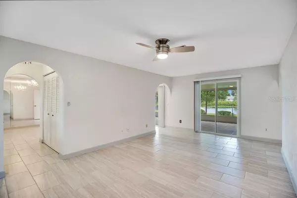 1143 E FOWLER DR, Deltona, FL 32725