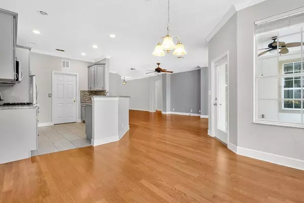 215 COLETON LN, Deland, FL 32724