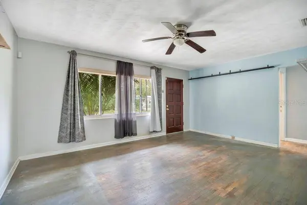 525 S DEXTER AVE, Deland, FL 32720