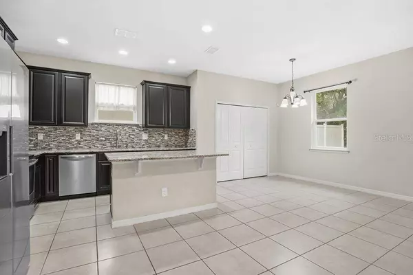 680 PREAKNESS CIR, Deland, FL 32724