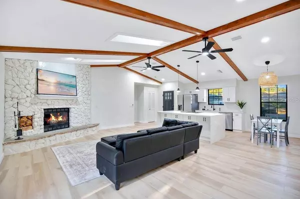 771 TUMBLEBROOK DR, Port Orange, FL 32127