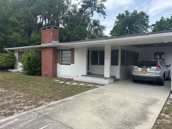1717 PINE AVE, Deland, FL 32724