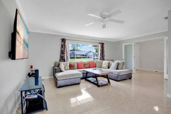 828 S ATMORE CIR, Deltona, FL 32725