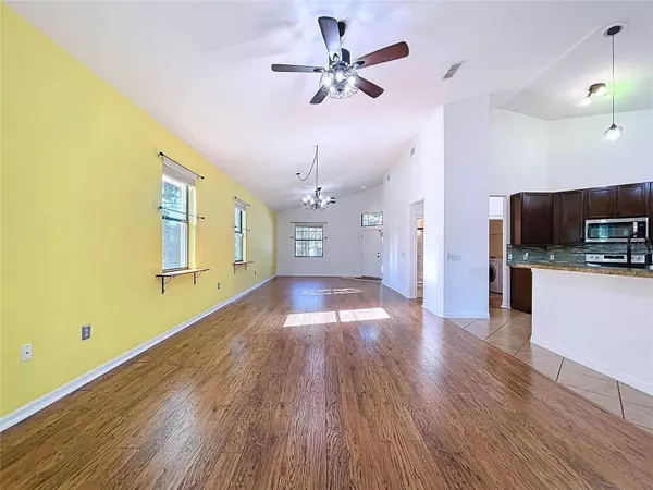 4285 MEADOWOOD DR, Mulberry, FL 33860