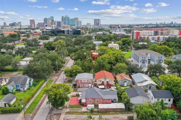 2402 N HIGHLAND AVE, Tampa, FL 33602