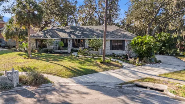 206 WILD OAK DR, Brandon, FL 33511