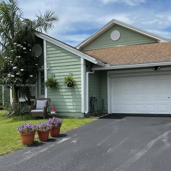 14035 SW 103RD TER, Miami, FL 33186