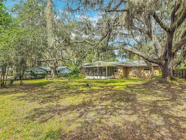 2216 RIVER RIDGE RD, Deland, FL 32720