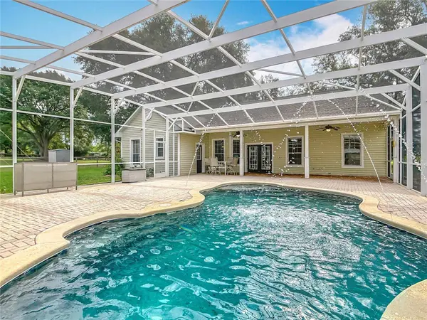 17670 SE 283RD AVE, Umatilla, FL 32784