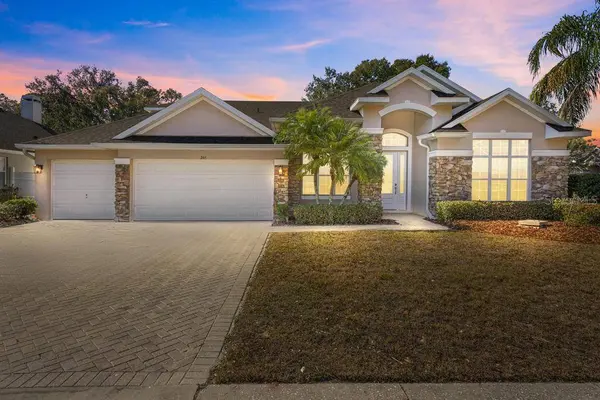 201 W BLUE WATER EDGE DR, Eustis, FL 32736