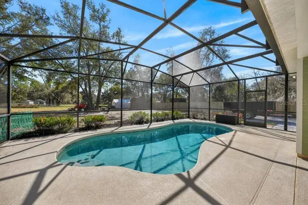 260 CASSADY ST, Umatilla, FL 32784