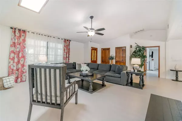 1465 GRANDVIEW BLVD, Kissimmee, FL 34744