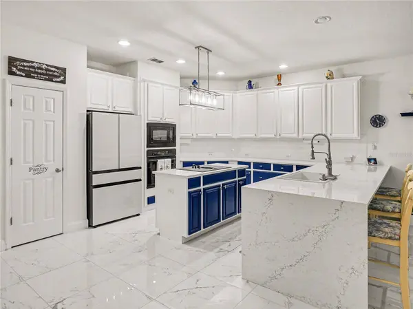 2260 PICKFORD CIR, Apopka, FL 32703