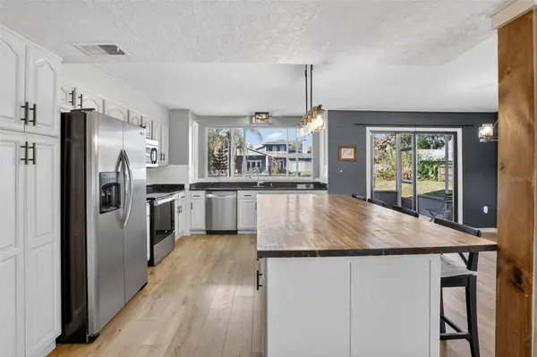 1595 SHADY OAK DR, Kissimmee, FL 34744