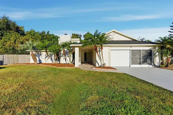 1710 Woodside Ct, Kissimmee, FL 34744-6660