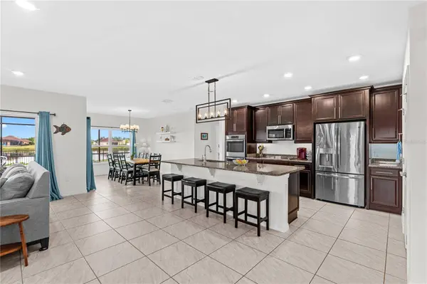 4851 PEARL LAKE CT, Kissimmee, FL 34758