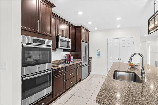 4851 PEARL LAKE CT, Kissimmee, FL 34758