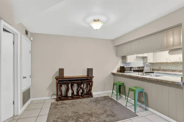 616 OLYMPIC DR #A, Ocoee, FL 34761